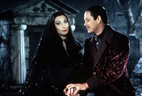 morticia and gomez wallpaper|The Addams Family 2 Morticia Behind Gomez Wallpaper.